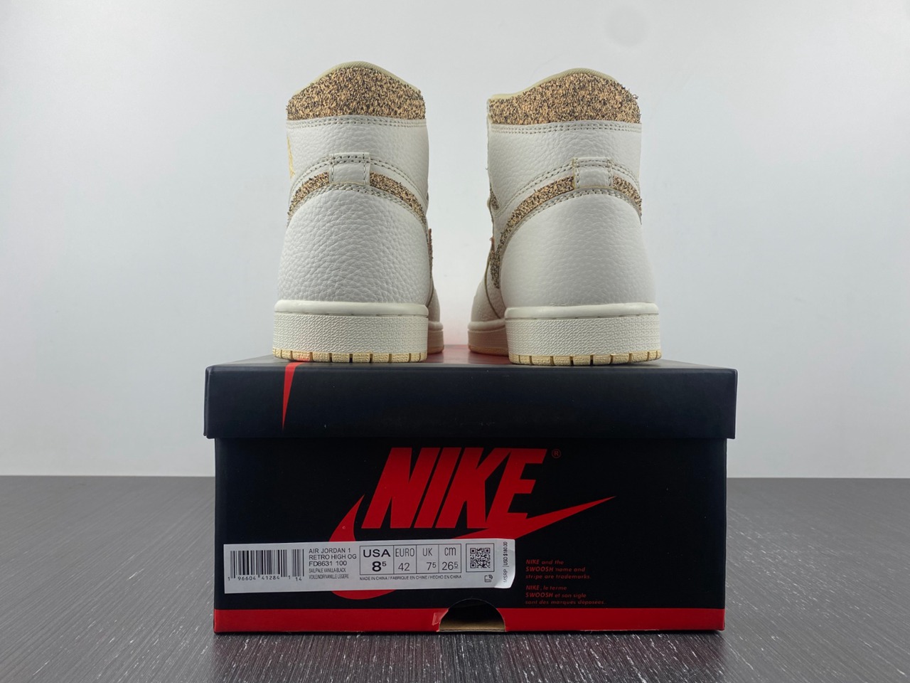 Air Jordan 1 High OG ??Vibrations of Naija FD8631-100